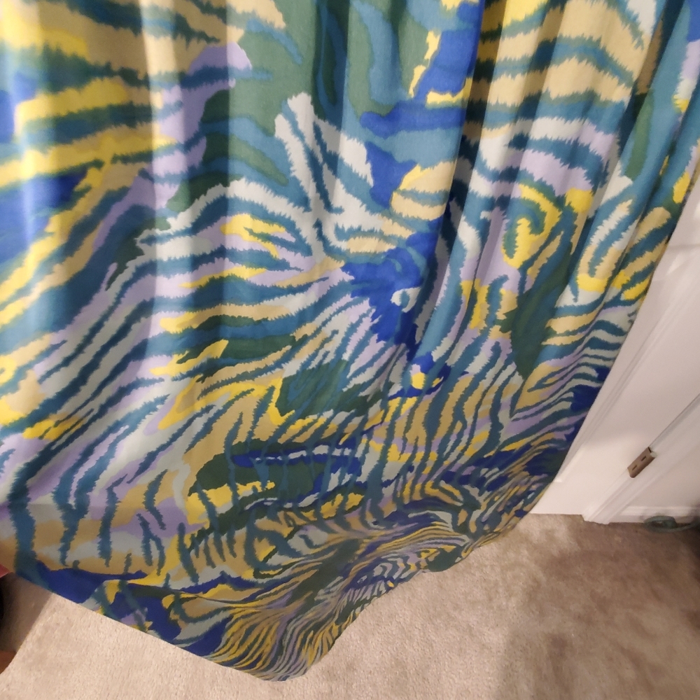 Women's Collective Collection Dress - Picture 3 of 6